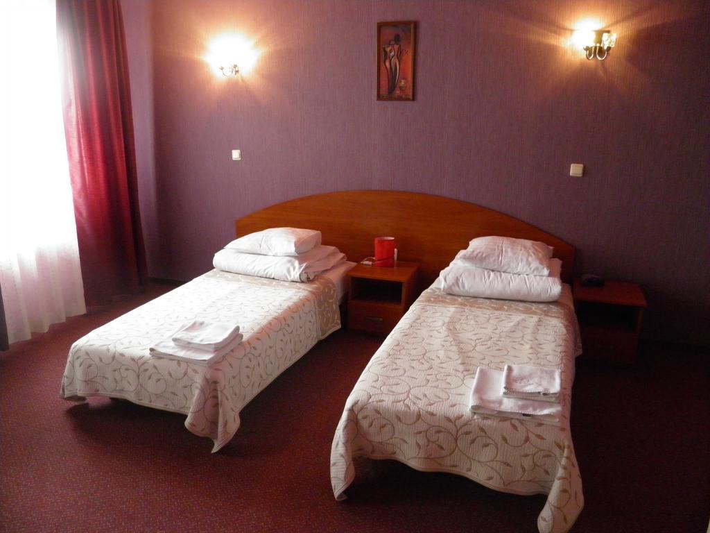 Hotel Horyzont Rzeszow Ngoại thất bức ảnh